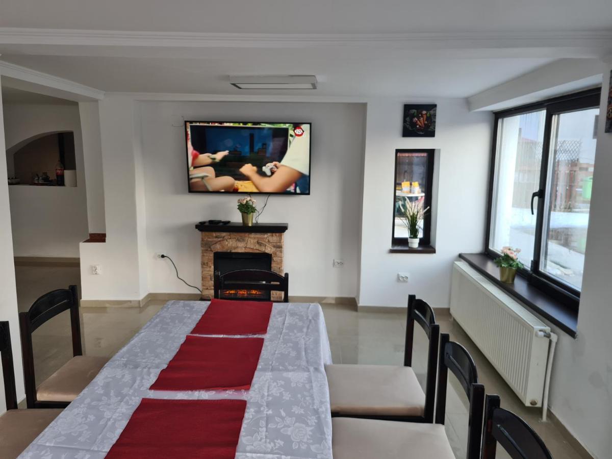 Hotel Poarta Zaganului Cheia à Cheia  Extérieur photo