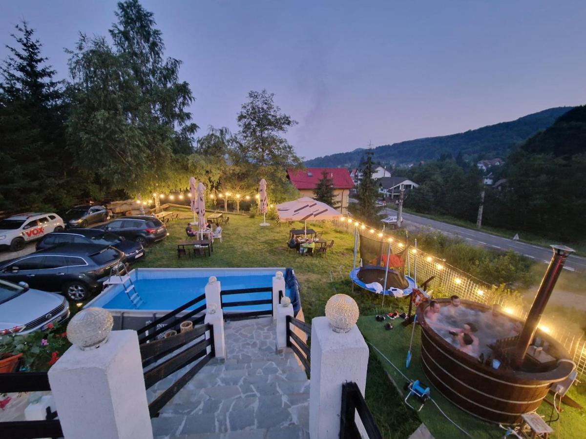 Hotel Poarta Zaganului Cheia à Cheia  Extérieur photo